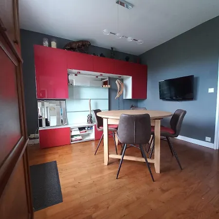 Et Chaleureux Sur Cote Pays Basque Pour 6 Personnes Apartment *