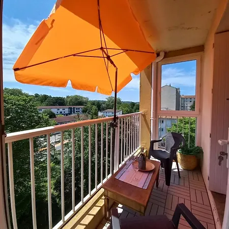 Et Chaleureux Sur Cote Pays Basque Pour 6 Personnes Apartment *
